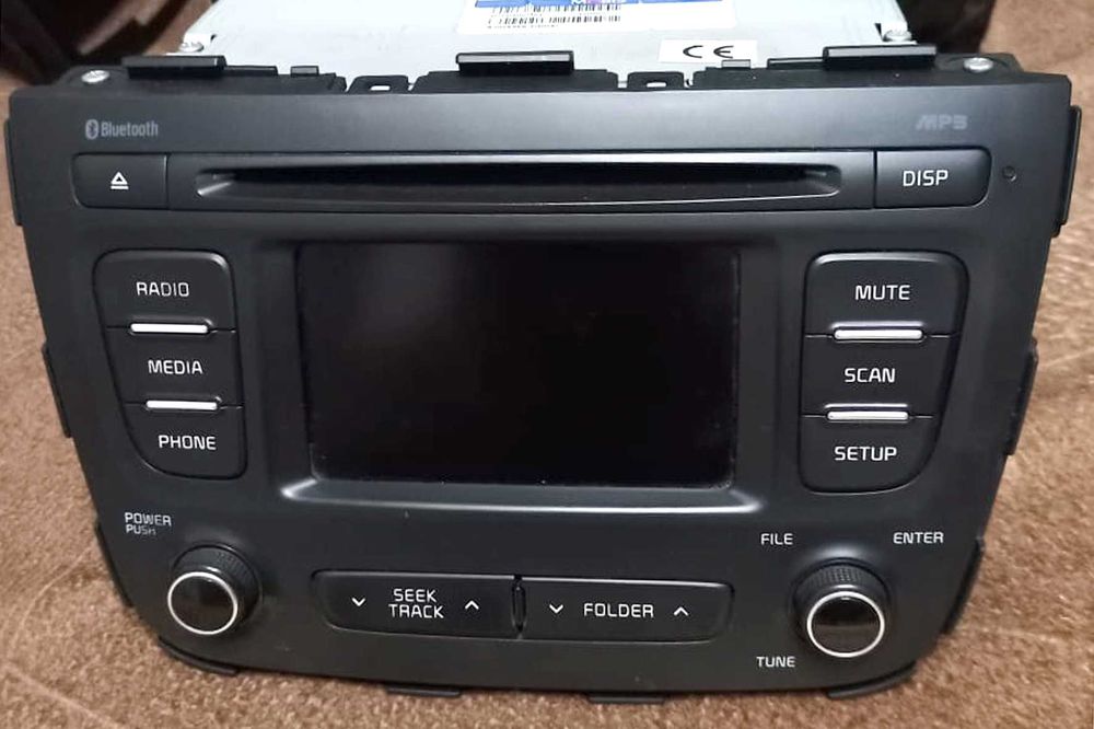 Штатная магнитола Кия соренто