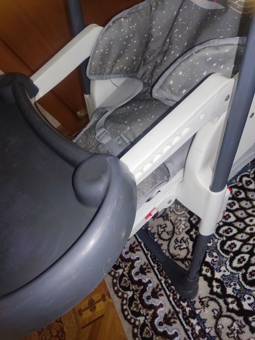 Стульчик для кормления! Срочно!