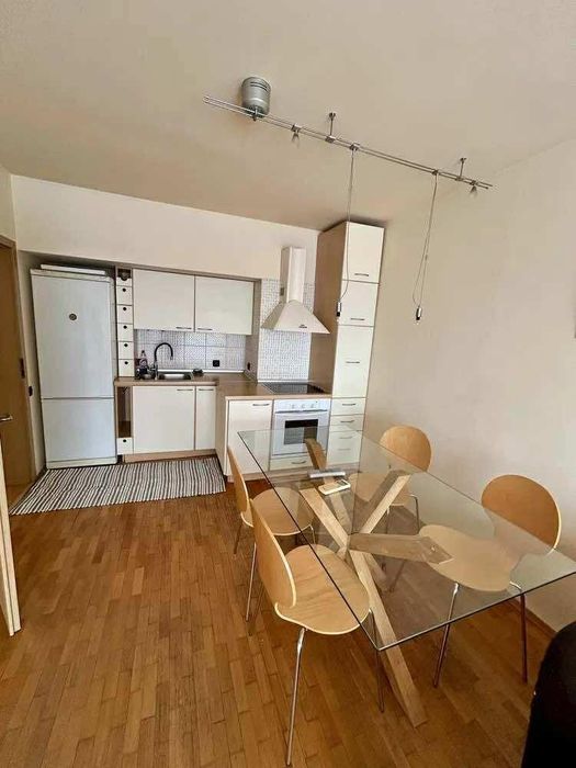 Дава се под наем Двустаен апартамент в Варна, Бриз - 74 кв.м за 458.49 € - Снимка #2