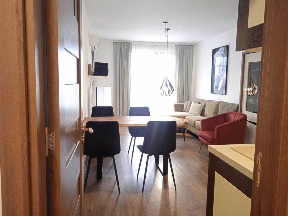 Продава се Двустаен апартамент в Варна, Лятно кино Тракия - 89 кв.м за 1146 €/кв.м - Снимка #10