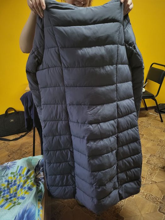 Зимнее пальто / пуховик с капюшоном