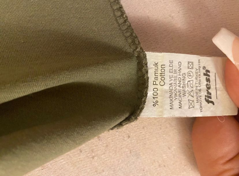 Tricou 100% bumbac verde kaki“Los Angeles”, M/L-casual & confortabil