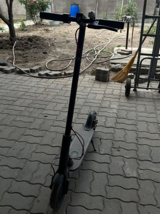 Продам Электро самакат , Б/У Mi365 Все в оригинале