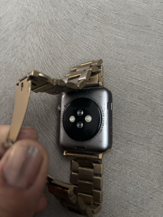 Aplle watch работи перфектно