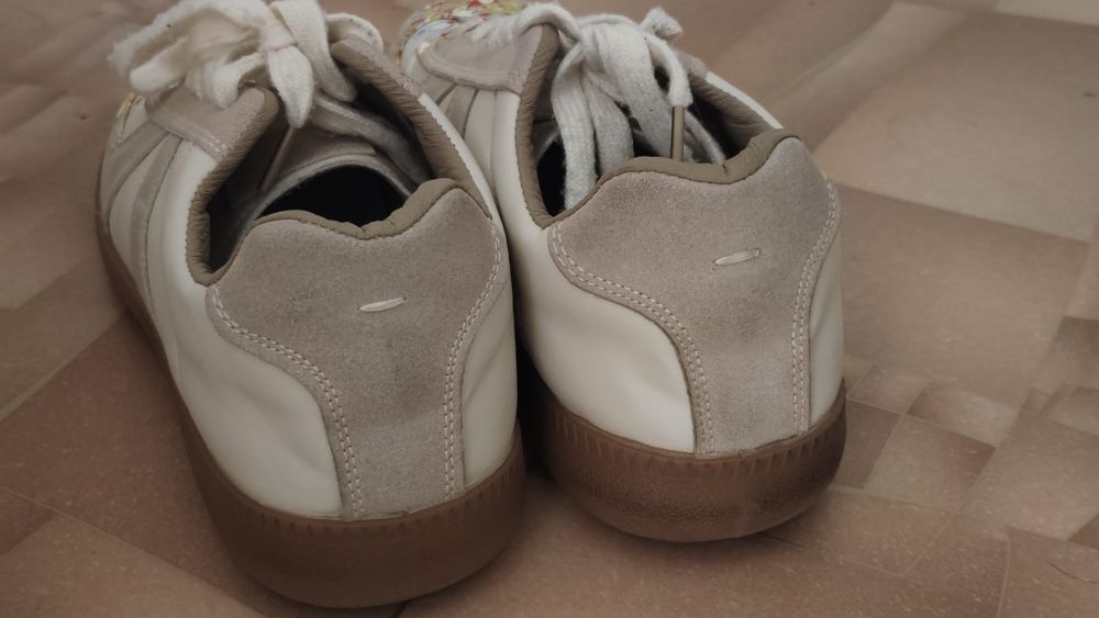 Maison Margiela Replica Gats Painted White
