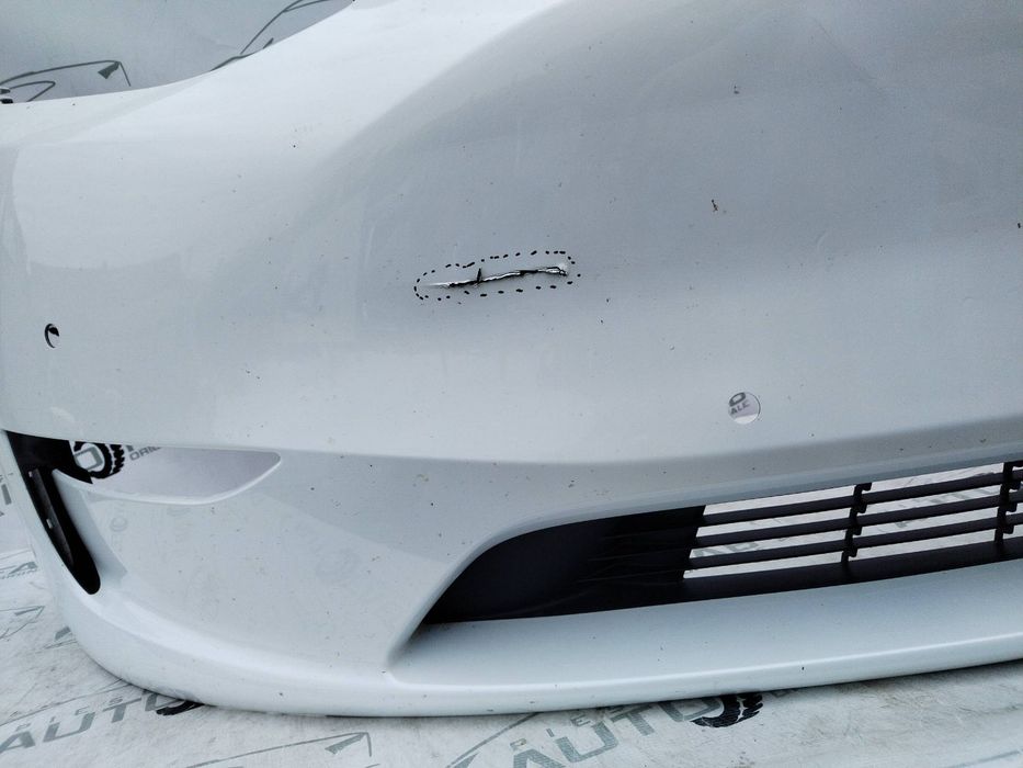 Bara fata Tesla Model Y an 2020-2021-2022-2023-2024