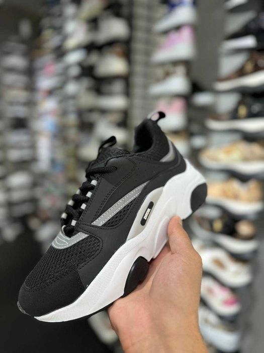 Маратонки обувки дамски нови светлоотразителни