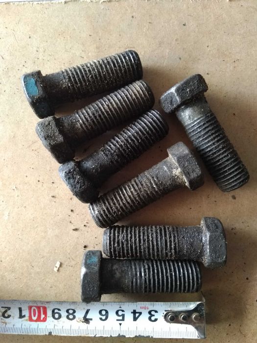 Болты советские М16 М20