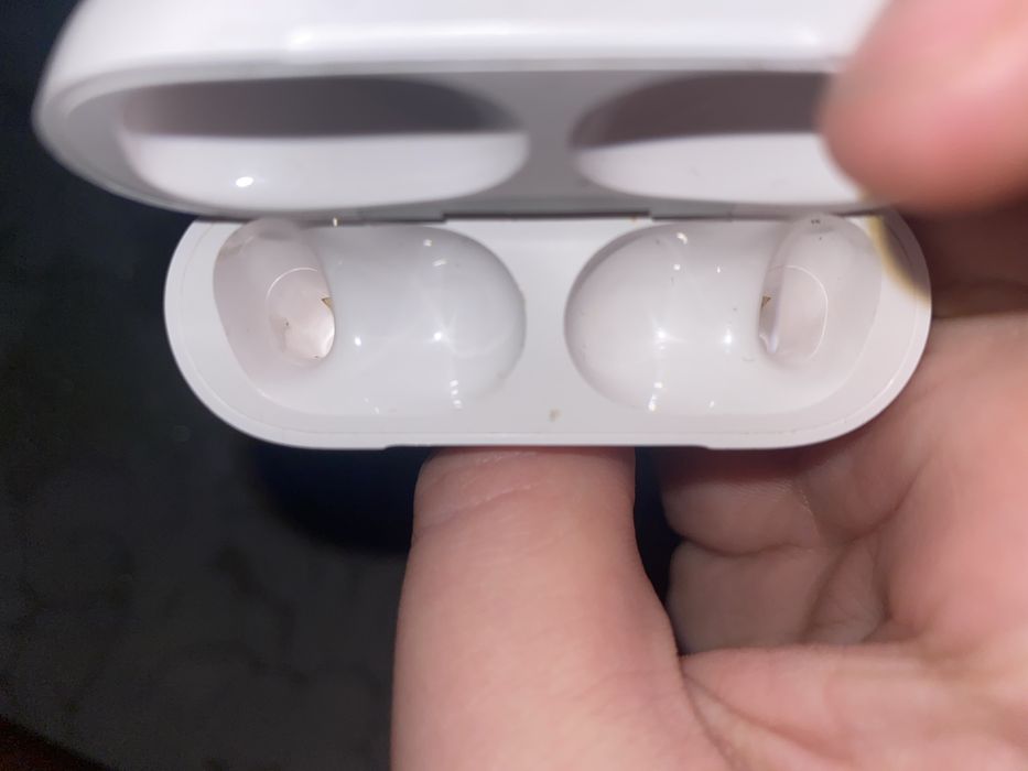 Продам AirPods Pro