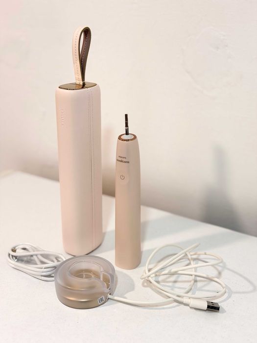 Електрическа четка за зъби PHILIPS SONICARE