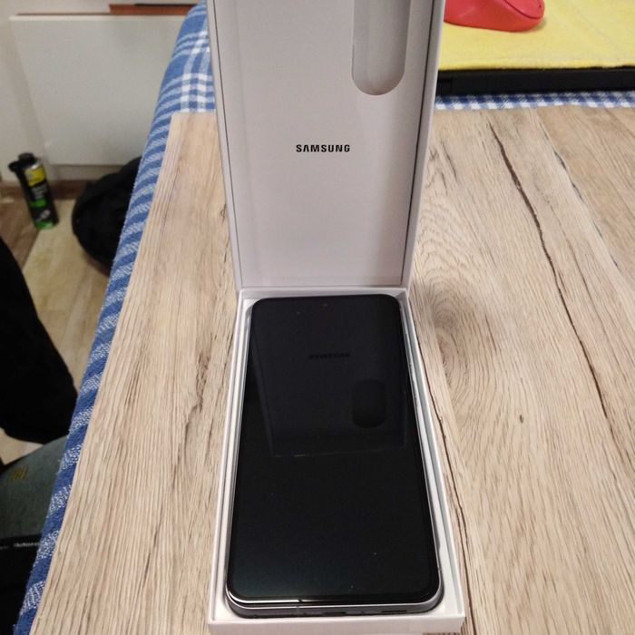 Гаранционен Samsung Galaxy A56 5G 8GB RAM 256 GB ROM