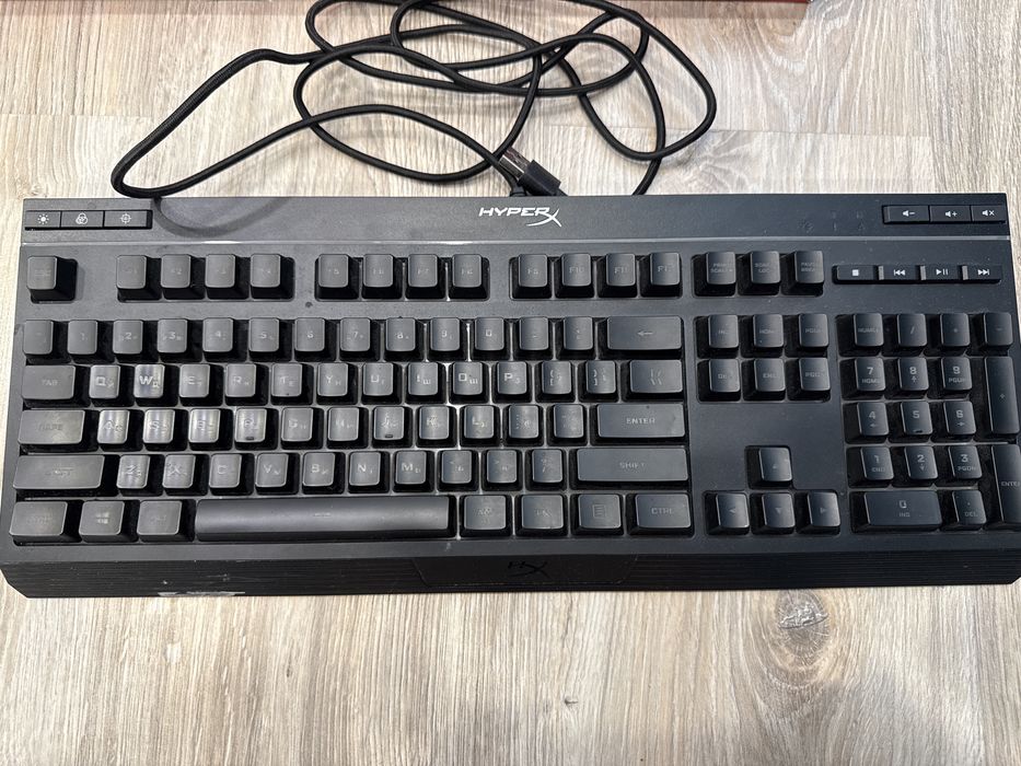 Клавиатура hyperx Alloy core RGB