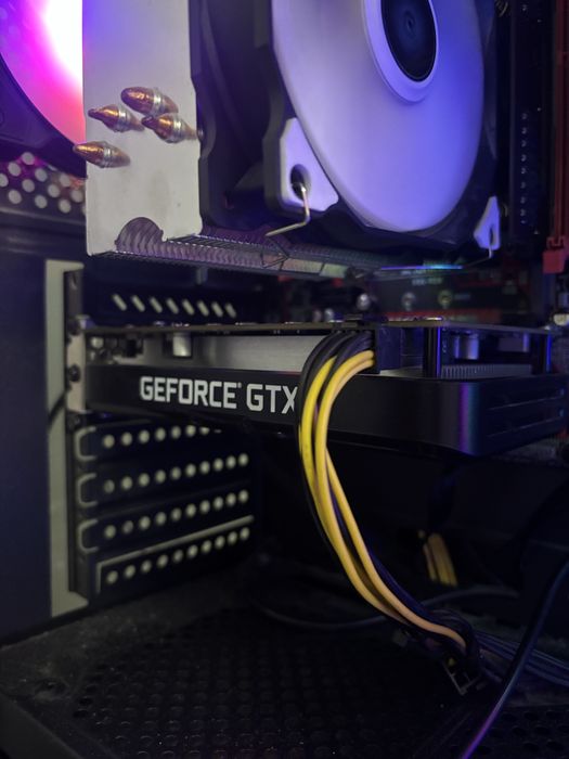 видеокарта GTX 1650