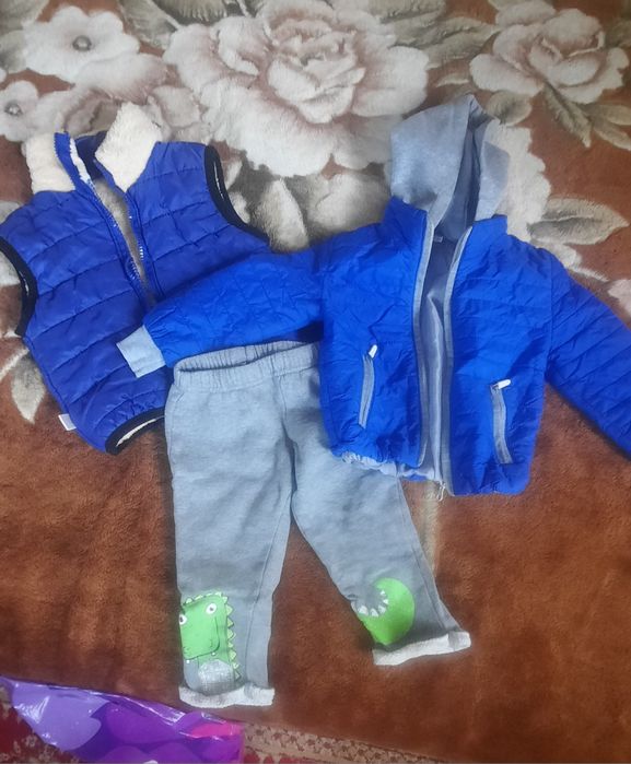 Продам детские вещи