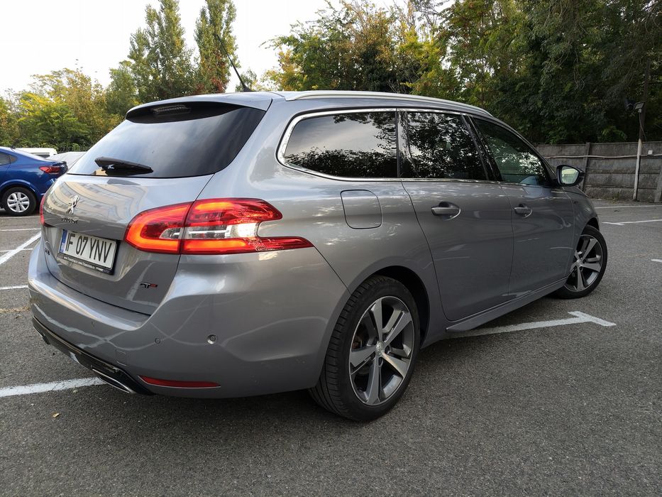 Peugeot 308 GT Line | 2020 | 1.5 BlueHDi 131 CP | Panoramic | Acte la zi, Disponibilă Imediat | 125.000 km