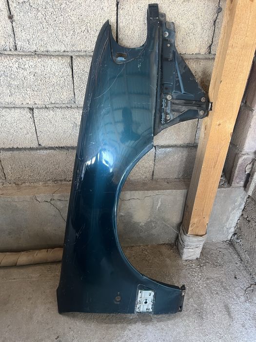 Правое крыло ауди а6 оригинал