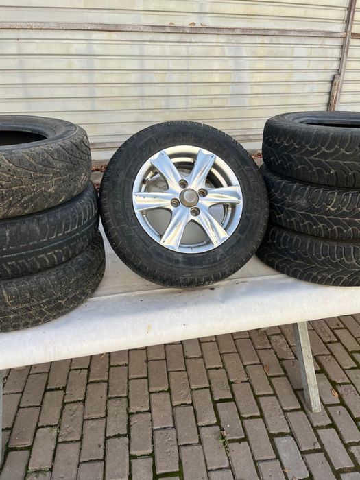 Продам резину срочно