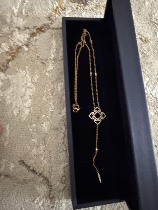 Серебряное колье и серьги