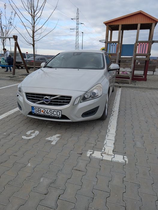 Volvo V60 D3 5 cilindri 2012