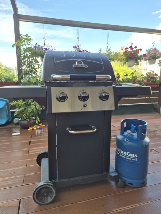 Grătar premium pe gaz Broil King + 2 butelii + accesorii | Achiziție Mobexpert