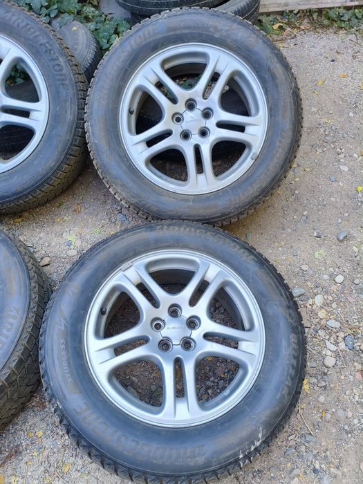Диски R17 Subaru Original вместе с резиной