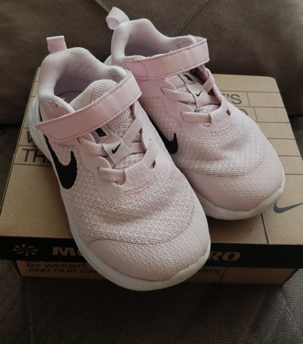 Nike детски маратонки 25