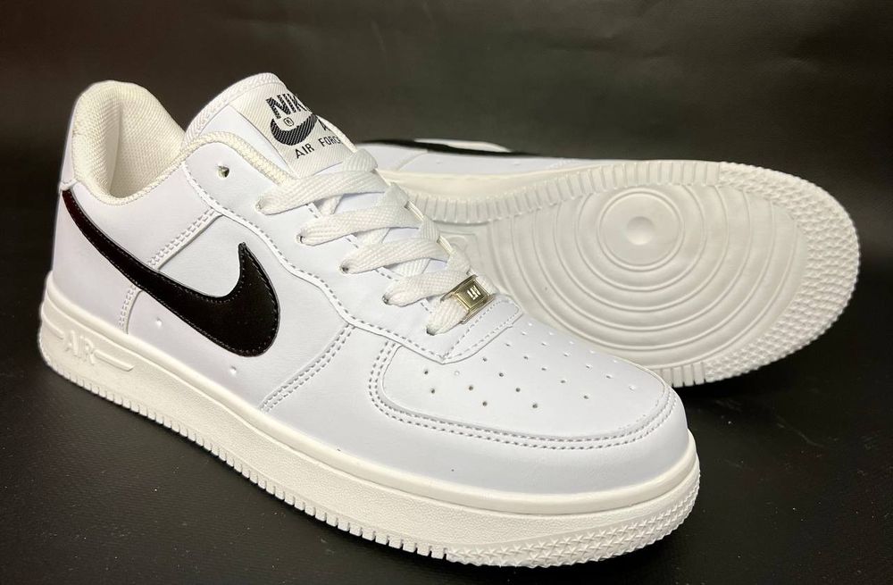 Кроссовки Nike Air Force