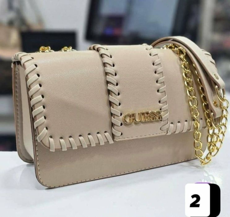 Gentuțe dama diferite modele