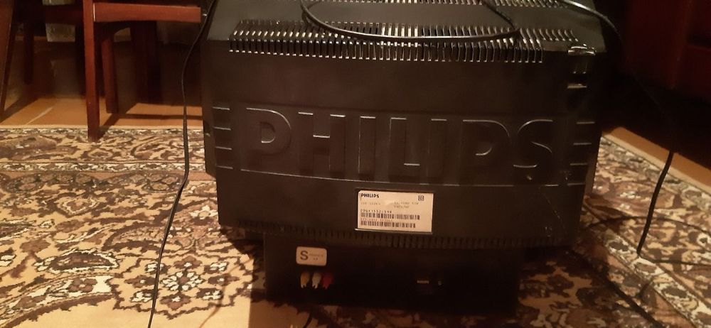 Телевизор PHILIPS