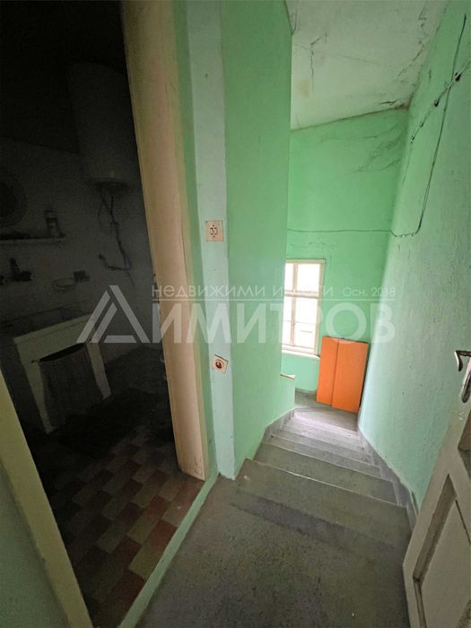 Продава се Къща в Нови пазар - 174 кв.м за 258 €/кв.м - Снимка #9