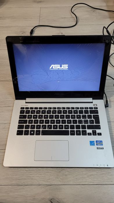 Compo nente Asus S300C i3 3217u 1.8 GHz