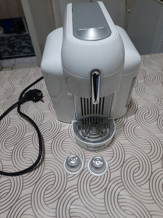Aparat de cafea cu capsule Bialetti second hand