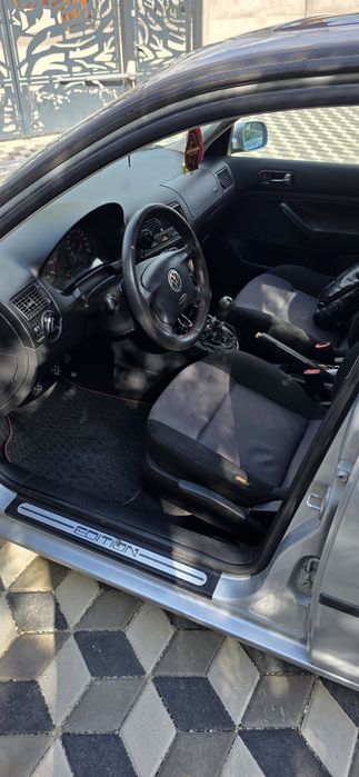 Volkswagen Golf 4 Edition 1.4 16V