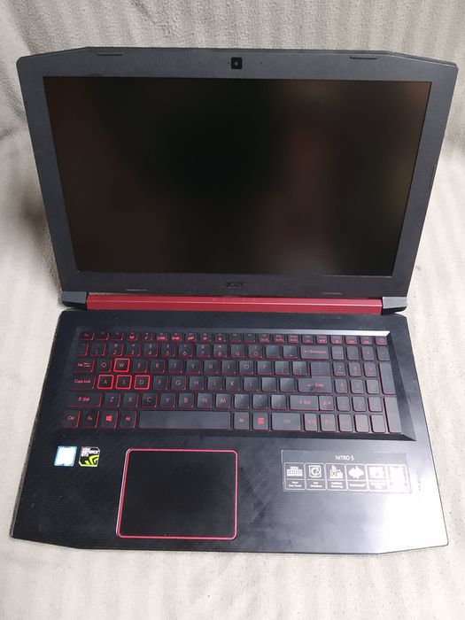 Acer nitro 5 gtx 1050ti, ozu 16gb, ssd 512, hdd 1tb, cpu i5 7300HQ