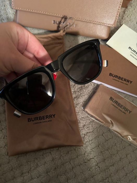 Vand ochelari de soare unisex originali Burberry