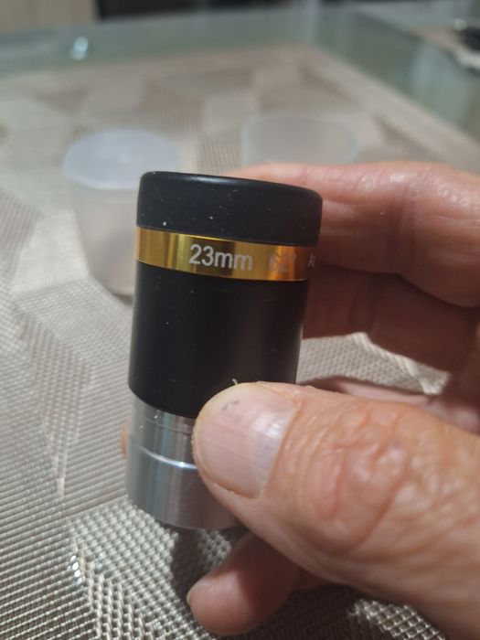 Окулар за телескоп  23