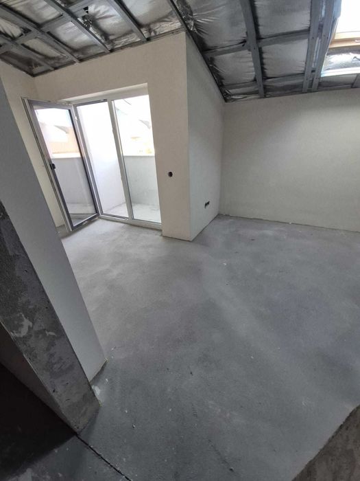 Dezvoltator Vand apartament 100mp, zona IRA