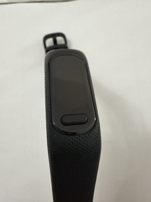 Bratara fitness Vivosmart 5 in garantie
