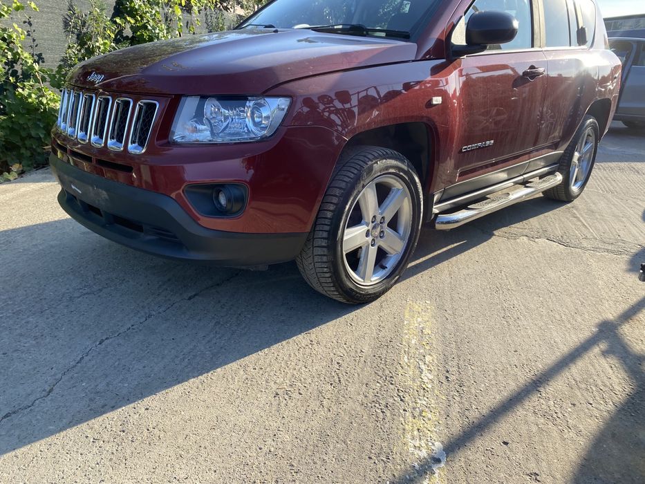 Haion cu lunetă Jeep Compass 2013