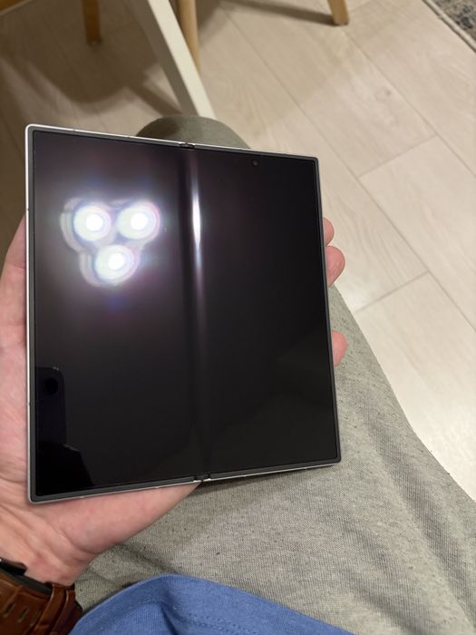 Samsung Z Fold 7 Silver 12/256, IMEI, гарантия до ноября 2026