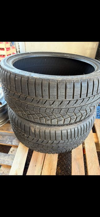 Cauciucuri iarna 235 35 R19 Dot 2022