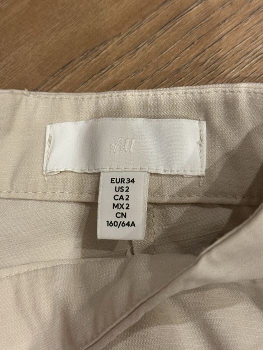Къси панталонки от H&M