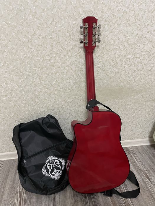 Продам новую гитару