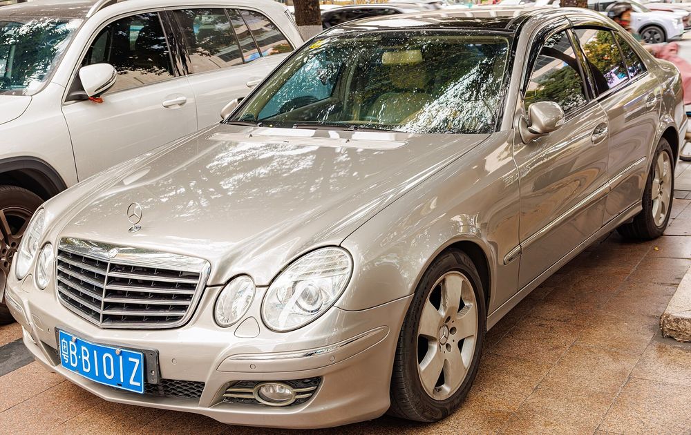 Mercedes E-Class (W211) 2002-2006 PIESE AUTO