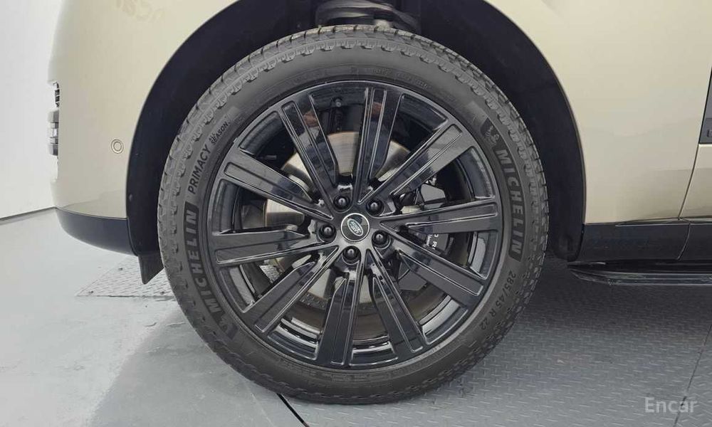 Range Rover P550E AB Gibrid