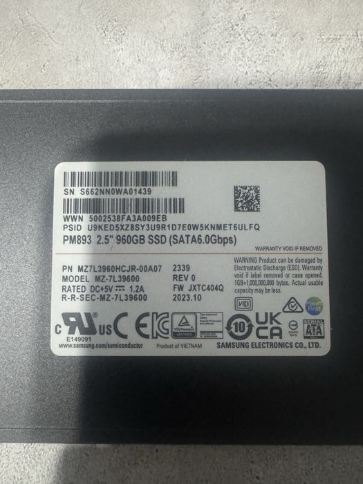 Продам жесткие диски SSD