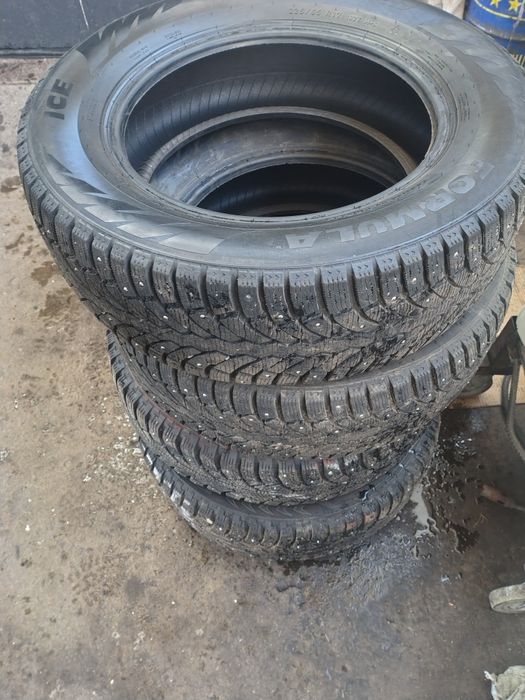 Автошина 225х65 R17