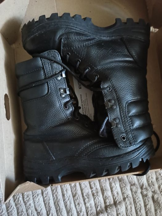 Берцы из натуральной кожи 36 размер