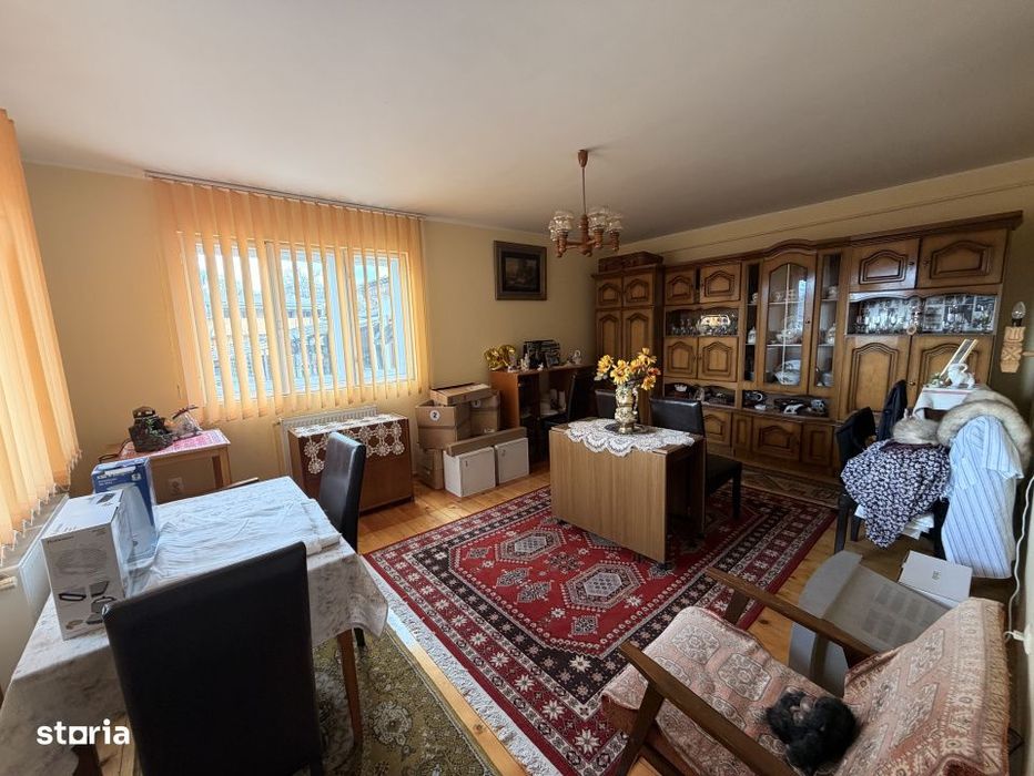Casa individuala 130mp | TEREN 475mp | Dambul Rotund zona DOINEI