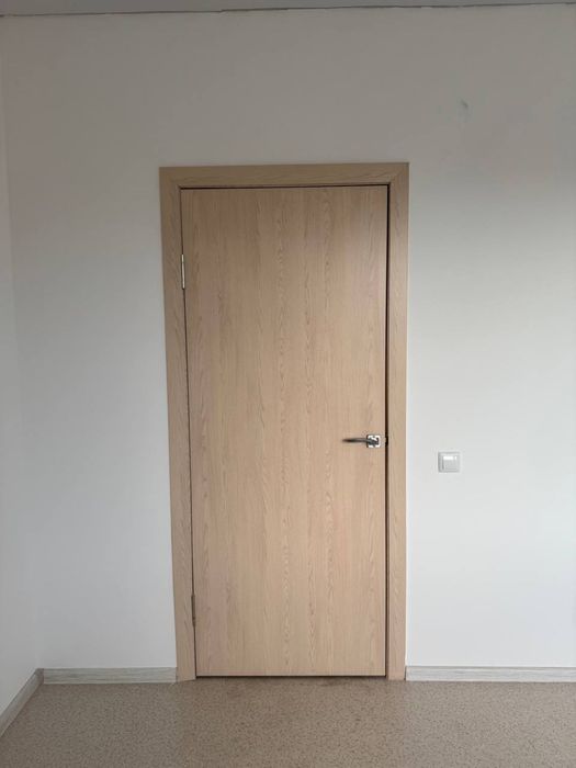 Продам межкомнатные двери